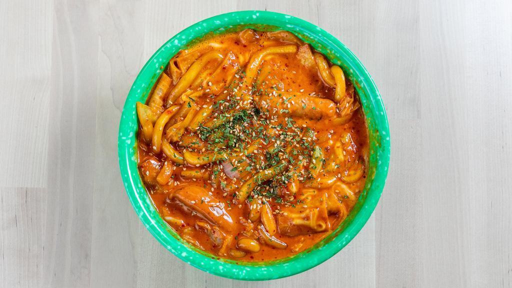 Tteok-Bokki (떡볶이) · Spicy stir-fried rice cakes, sauteed vegetables, and fish cakes with our homemade sweet and spicy sauce. The most popular street food hailing from Korea, it’s a must-try.