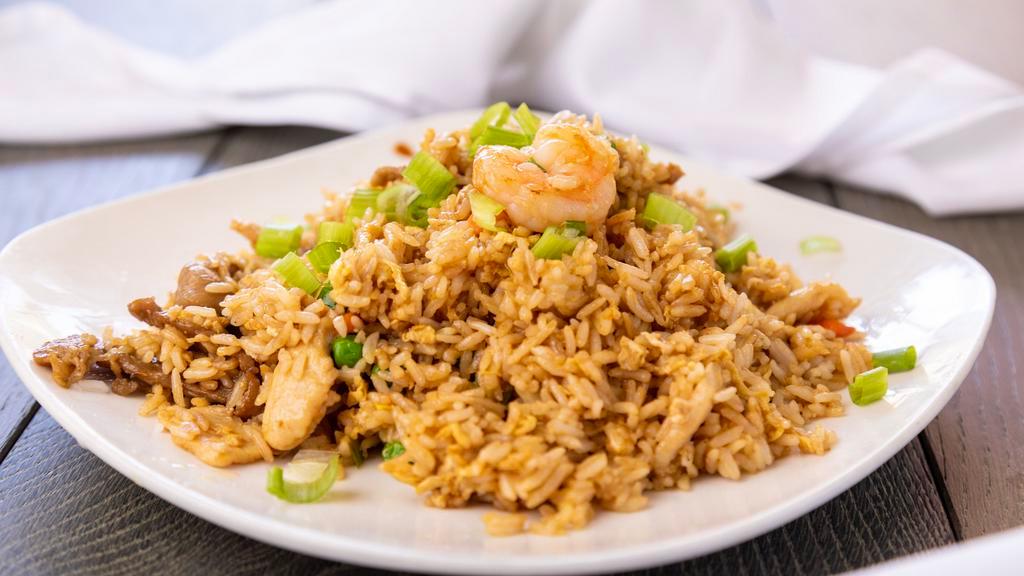 Fried Rice · Choice of any one: veggie, bbq pork, beef, chicken, prawns, seafood, house.