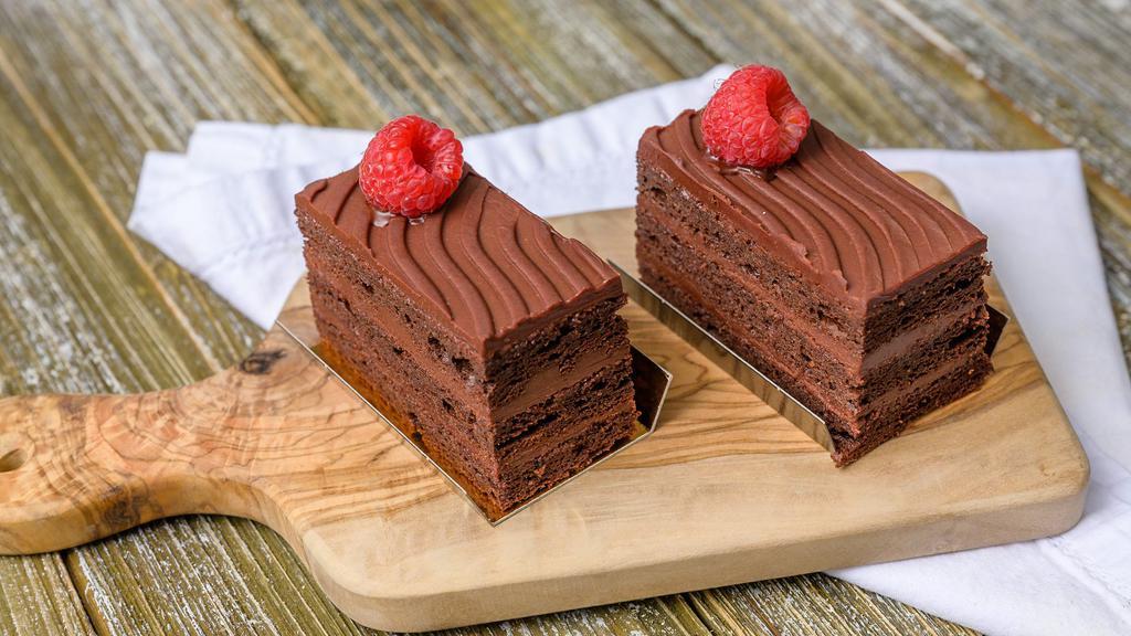 Set of 2 Chocolate Raspberry Cake · Flourless French Valrhona chocolate sponge layered with raspberry jam and raspberry chocolate ganache.
