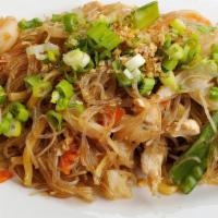 Pancit Miki-Bihon Combo · Pan-fried rice noodles (bihon) and egg noodles (miki) with sliced chicken breast,
shrimps an...