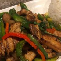 Kao Gra Moo Krob · Spicy. Stir-fried Sautéed crispy pork with bell pepper,green bean,Thai chili and basil.
Serv...