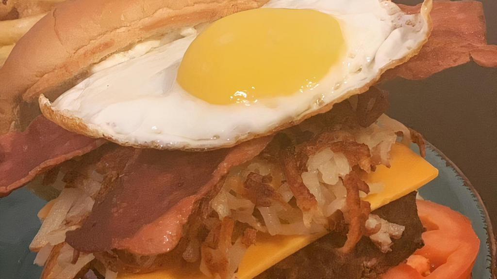 All in One- Breakfast Deluxe Burger · Fried egg, turkey bacon, hash browns, cheddar cheese ＆ mayo.