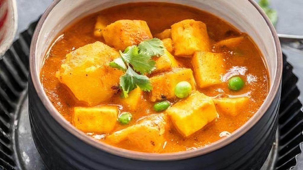 Mutter Paneer · Peas, homemade cheese cooked in sauce