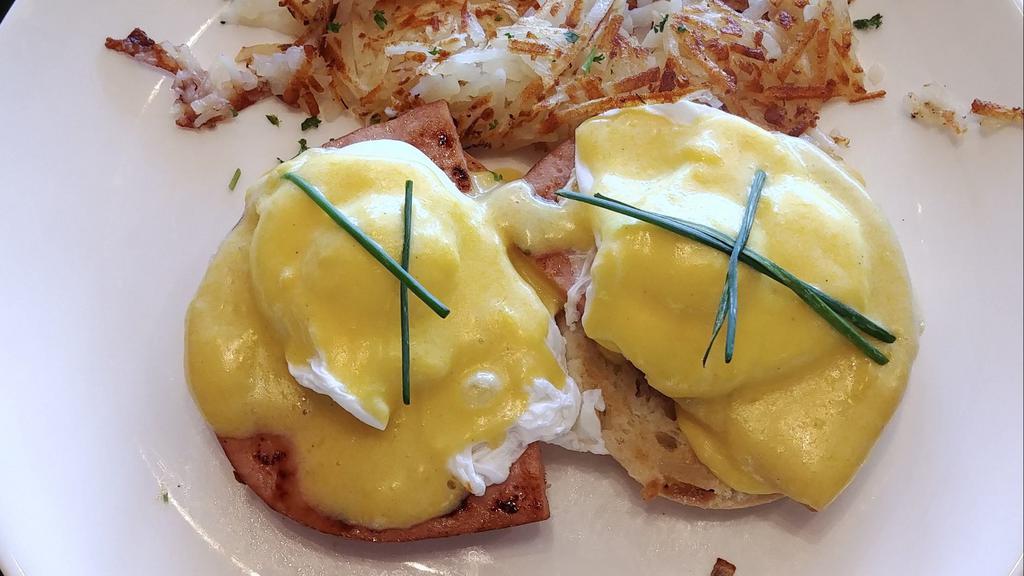 Original Benedict · Poached eggs, smoked Ham topped with hollandaise sauce.