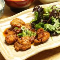907. Teriyaki Chicken · Chicken steak caramelized with thick teriyaki sauce, spring mix, rice, Miso soup.
