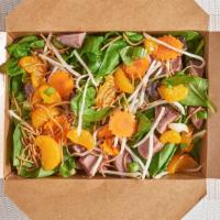 Mandarin Chicken Salad · Spinach, grilled chicken, carrot, purple cabble, green onion, crispy noodle, peanut, mandari...
