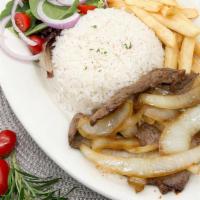 Beef with Onions / Bife Acebolado · Rice, beans, fries, tomato vinaigrette, and salad.
