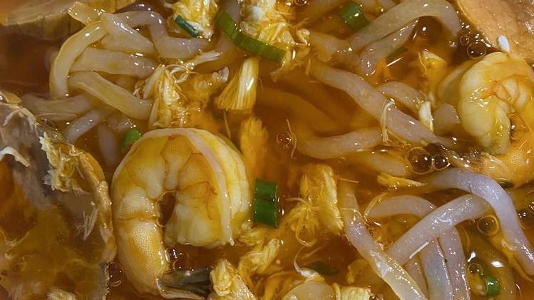Thick Noodle with Crab, Shrimp & Pork · 