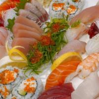Kiseki Special Combo · 20 pcs sashimi, 12 pcs Nigiri & California Roll