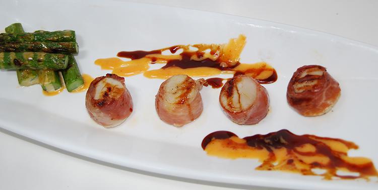 Bacon Scallop · Grilled scallops wrapped in bacon