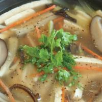 S5. Hot. 'n' Sour Soup · Featuring bamboo shoot, mushroom, black fungus, celery, carrot and tofu.