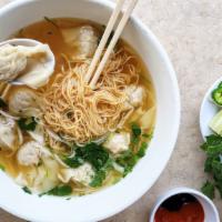 41. MÌ HOÀNH THÁNH · egg noodle soup with wonton (made with pork and shrimp)