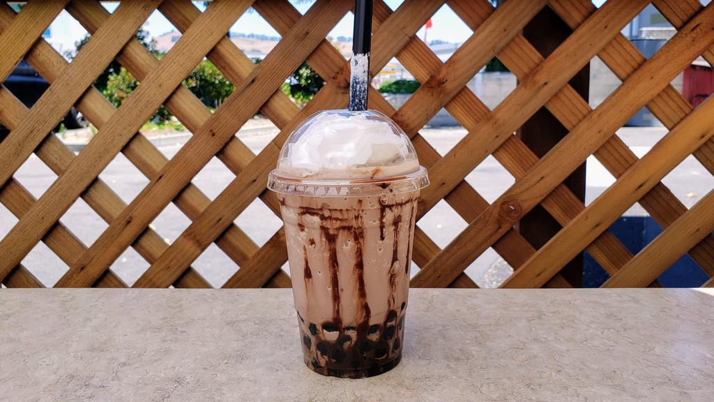 Chocolate Smoothie · [pictured with Classic Boba add-on]