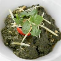 Saag Paneer · Vegetarian, gluten-free. Watsonville spinach cooked with cottage cheese, garlic and cream.
