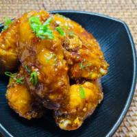 Dry Fried Chicken Wings · Spicy.