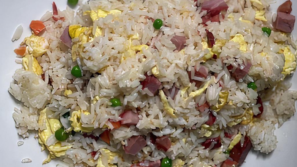 Egg Fried Rice · Choice of vegetable, chicken, beef, bbq pork, choice of shrimp.
