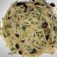 Shredded Potato · Stir fried or stir fried with chilies or vinegar and sweet sauce.