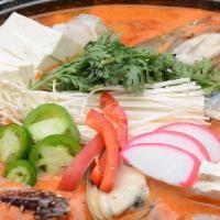 Assorted Seafood Stew · Seafood Stew (Mussel, Shrimp, Crab and Squid) with Vegetables, Tofu, Udon Noodles. 
Spicy.
L...
