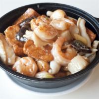CP11. Braised Tofu & Seafood - 海鲜豆付煲 · 