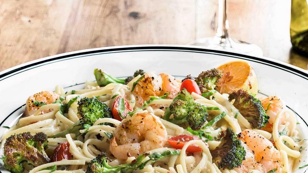 Shrimp Pasta · Sautéed shrimp, grape tomatoes, broccoli, and linguine pasta tossed in a lemon sauce. (1030 cal) .
