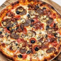 Amici’s Combo Pizza · The house pizza. Meat lovers! Pepperoni, meatball, bacon, sautéed mushrooms, black olives, a...
