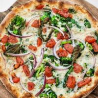 Gluten Reduced Vegan Pie Pizza · Vegan. Daiya vegan cheese, baby spinach, roasted red pepper, red onions, tomatoes, fresh bas...