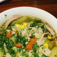 AGUADITO · Cilatro chicken soup with vegetables and rice