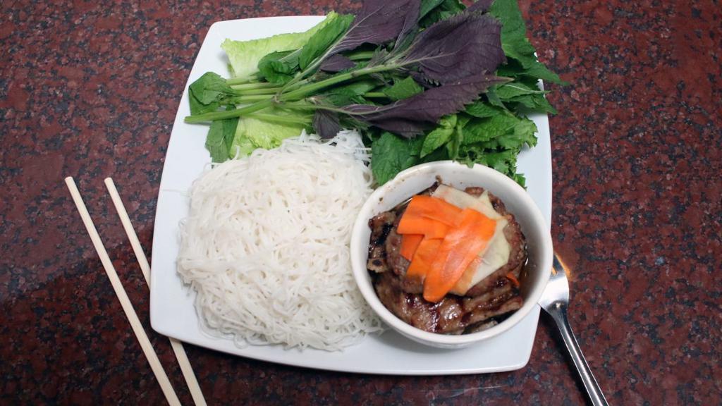 31. Bún Chả Hà Nội · Large. BBQ pork and pork patties with thin noodle.