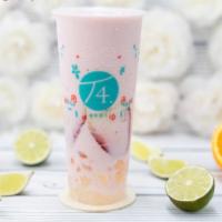 J5, Strawberry Smoothie w  Sago · New formula
New produce promotion !