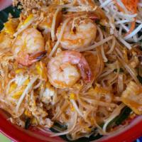 Pad Thai with Shrimp · Rice noodle,  shrimps, egg, tofu, bean sprout, chives, shallot, and tamarind sauce with crus...