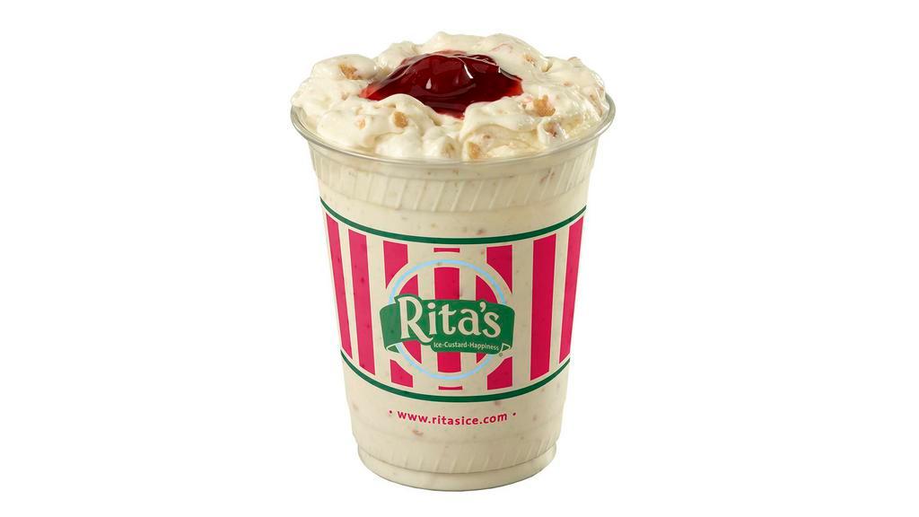 Strawberry Shortcake Concrete · Vanilla Custard blended with NILLA® Wafers & stuffed with Strawberry Topping.