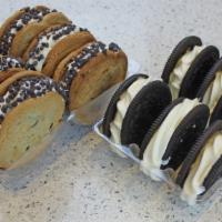 Custard Cookie Sandwich (6-Pack) · A 6-pack of delicious frozen custard cookie sandwiches! Mix between Oreo and Chocolate Chip ...