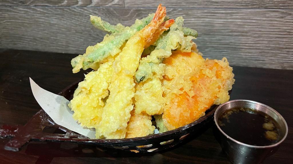 Mixed Tempura · 2 shrimps and vegetables.