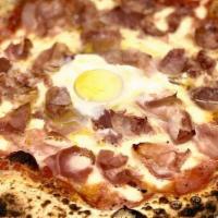 BISMARCK · San Marzano tomato sauce, mozzarella, prosciutto cotto (italian ham), egg