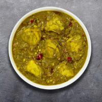Saag Style Chicken · Chicken breast cooked in spinach gravy infused with garlic, ginger, spices and a touch of fe...