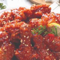 Yang-Nyeom Full · Crispy chicken with Korean style spicy sauce