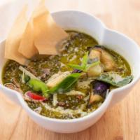 Green Curry · With bell pepper, bamboo shoot, eggplant, string bean, baby corn and basil.