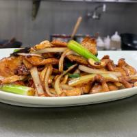 Cashew Chicken · Sliced of chicken stir-fried with cashew nuts, onion, green onion and. dried chili pepper. S...