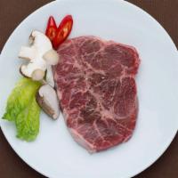 Gen Premium Steak (1 LB) · Contains raw meat.