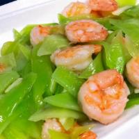 Shrimp with Celtuce 萵筍蝦仁 · 