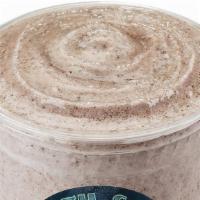 Extreme Oreo® · A creamy blend of crushed Oreo® cookies and our signature smoothie mix.