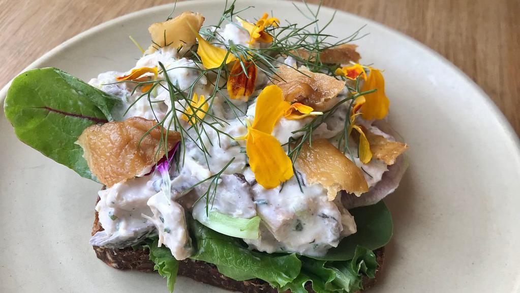 SMOKED CHICKEN SALAD OPEN-FACED SANDWICH · Danish sprouted rye bread with smoked chicken salad