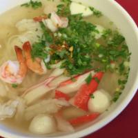 S2:  Egg Noodle with Crab, Shrimp, Fish Balls Squid & Chicken Large · 