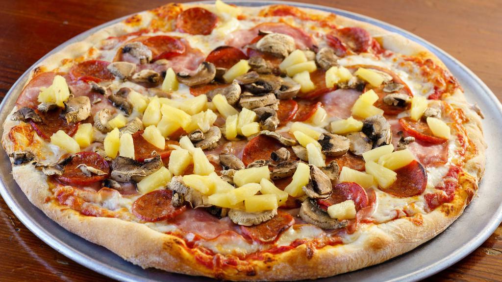 The California Pizza · Cheese, tomato sauce, canadian bacon, mushrooms, linguica, green onions and pineapple.
