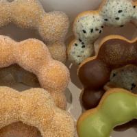 6 Mix Match Mochi Donuts · 6 mix match mochi donuts