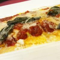 Ravioli Ricotta e Spinaci · Vegetarian. Fresh homemade ravioli filled with high quality imported ricotta cheese and spin...