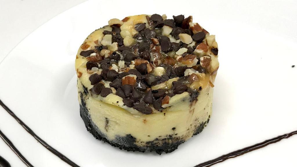Pecan Royall Cheesecake · Cheesecake round 3