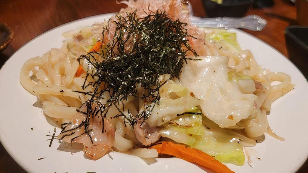 Yaki Udon VG · stir fried udon noodle and vegetable