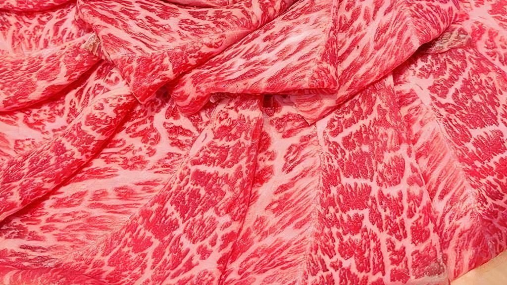 Signature Wagyu Beef（和牛一人套餐） · Raised with no antibiotics and no added growth hormones. Grass-fed beef wagyu beef, that's nicely marbled, soft, and delicate.