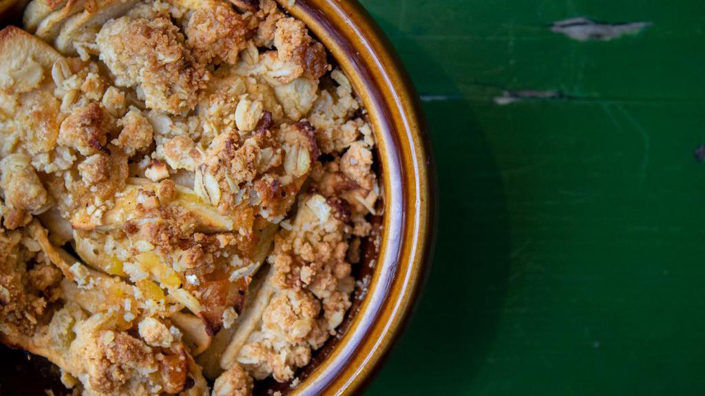 Chai-Spiced Apple Crisp · Granny Smith apples, candied ginger, warm spices, brown sugar oat crumble